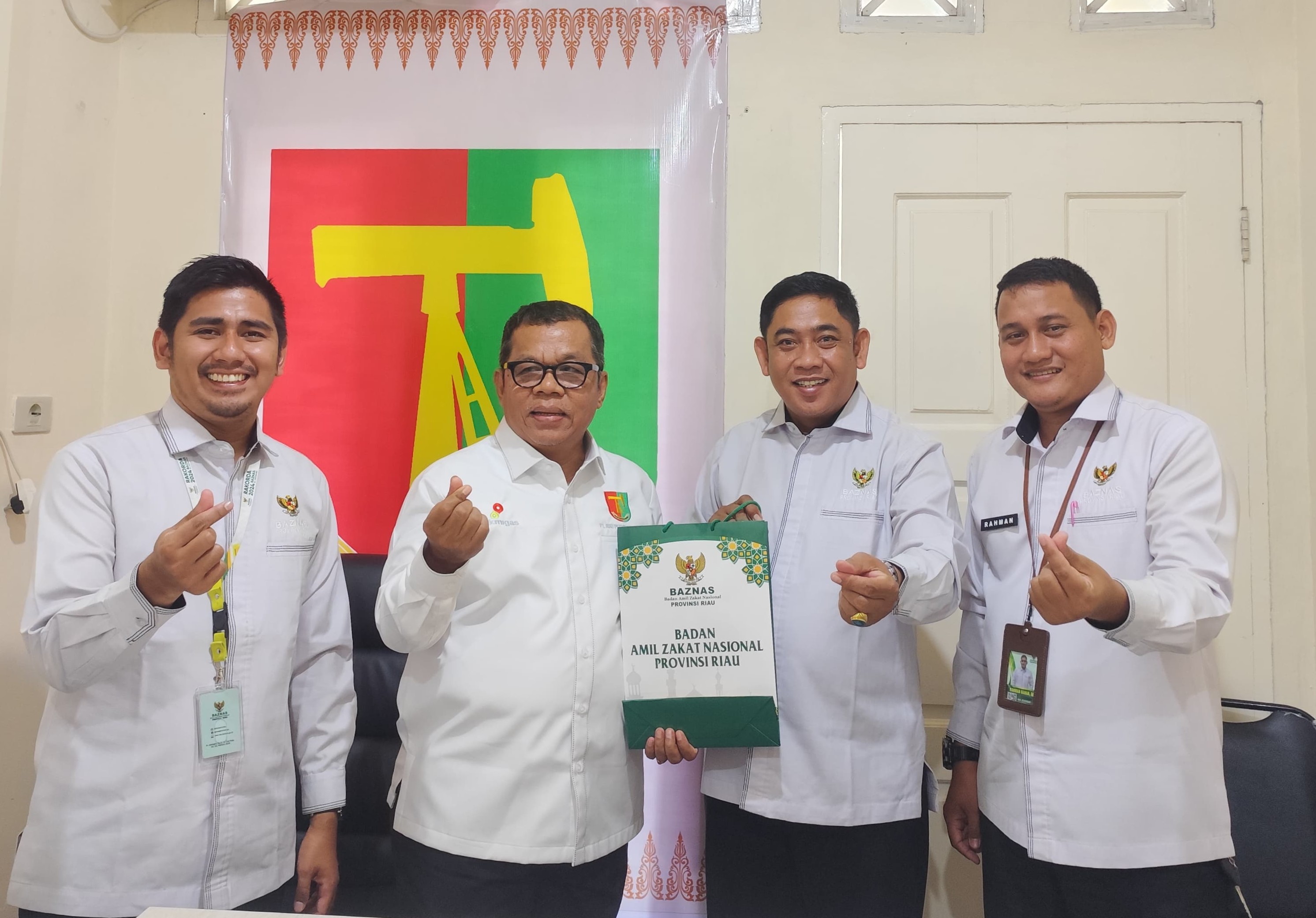 Kunjungan Petugas Baznas Provinsi Riau ke Kantor PT Riau Petroleum Mahato